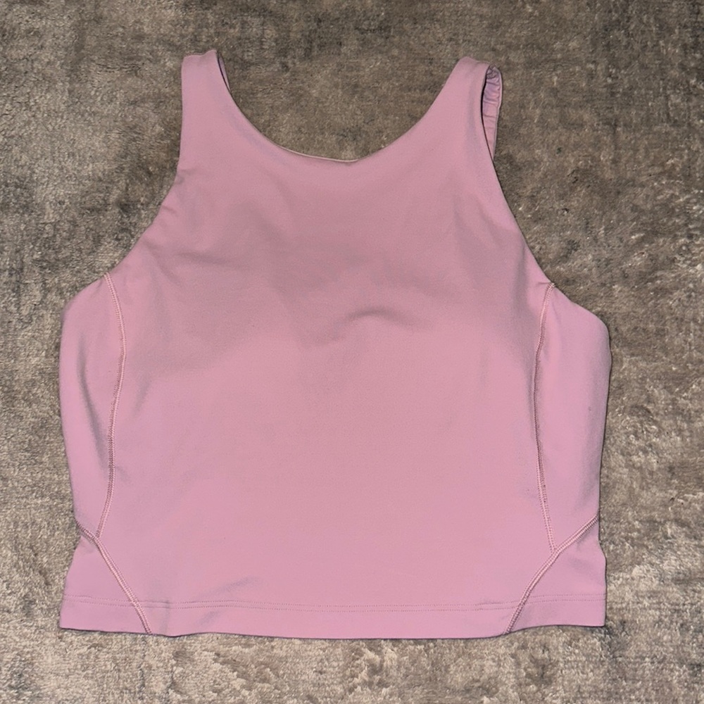 Excellent Condition: sz 8 lululemon crop top light pink